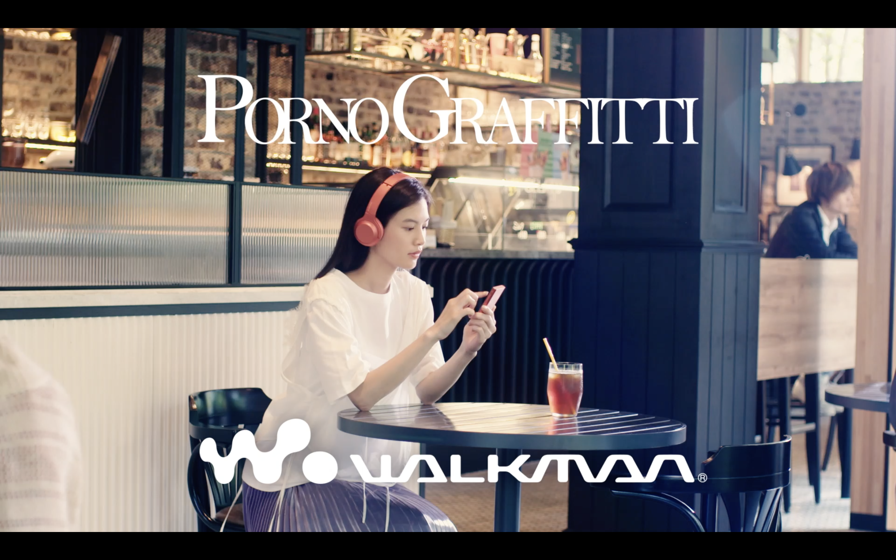 ポルノグラフィティ× WALKMAN A50 series